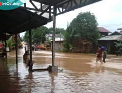 Terendam Banjir, Akses Trans Kalimantan di Muara Tae Sempat Terputus