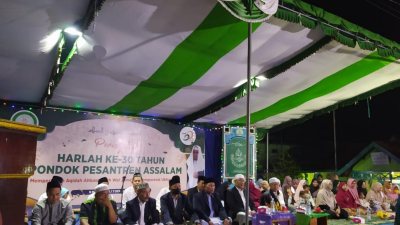 Harlah ke-30, Ponpes Assalam Wisudakan 72 Santri