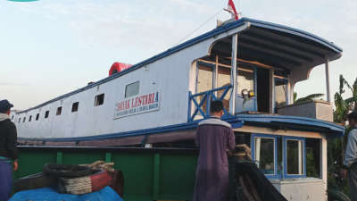 KM Dayak Lestari Terlibat Laka Air di Penyinggahan, Ini Kronologinya