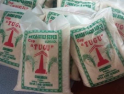Berhasil Kelola Pertanian dengan Baik, Beras Cap Tugu Jadi Produk Unggulan di Desa Loh Sumber