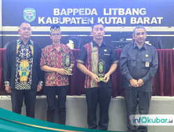 Perdalam Makna “Ritual Beliatn Sentiu”, Disarpus Kubar Ajak Mahasiswa Bedah Buku