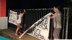 Mogok Kerja Berakhir dan Spanduk Diturunkan, Guru Kubar Kembali Mengajar Usai TPP Disahkan