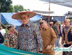 Plt Kadispar Kubar Nilai Hendaq Pekayang Potret Harmoni dan Kebanggaan Budaya Lokal