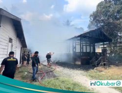 Kebakaran di Depan Puskesmas Melak, Satu Rumah Ludes