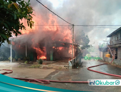 Si Jago Merah Mengamuk di Jempang, Dua Hunian Rugi Ratusan Juta Rupiah