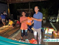BPBD Kutai Barat Salurkan Bantuan di Pengungsian Korban Banjir RT 31 Melak Ulu