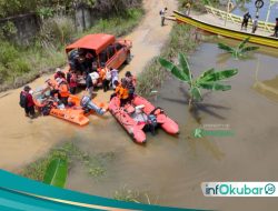 Enam Kampung di MMB Terdampak Banjir, BPBD Kubar Salurkan Bantuan Logistik
