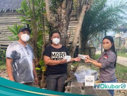 AMAN Salurkan Ribuan Masker dan Vitamin untuk Masyarakat Adat Terdampak Asap Karhutla